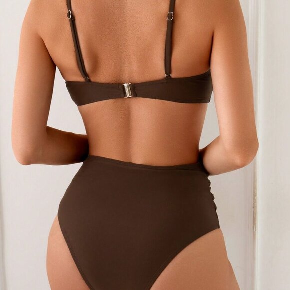 Multicolor Elegant Women's Beaded Halter High Waisted Bikini - Picture 2 of 5